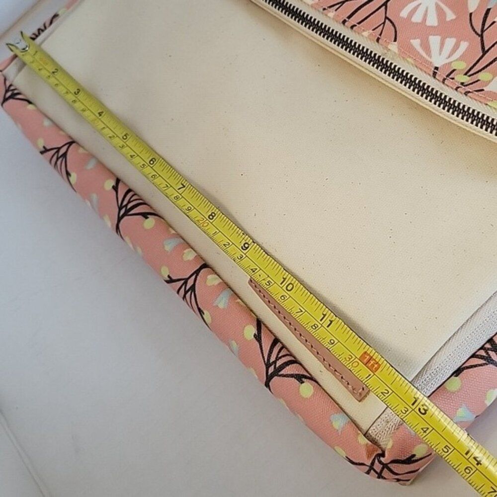 Petunia Pickle Bottom Diaper Bag Birch Blissful Brisbane Shoulder Crossbody Baby - Picture 6 of 16